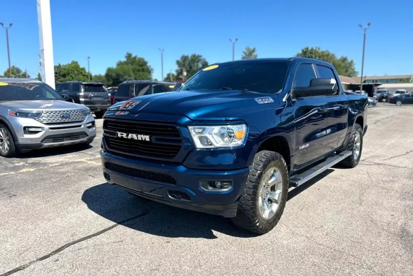 2020 Ram 1500 Big Horn photo 1