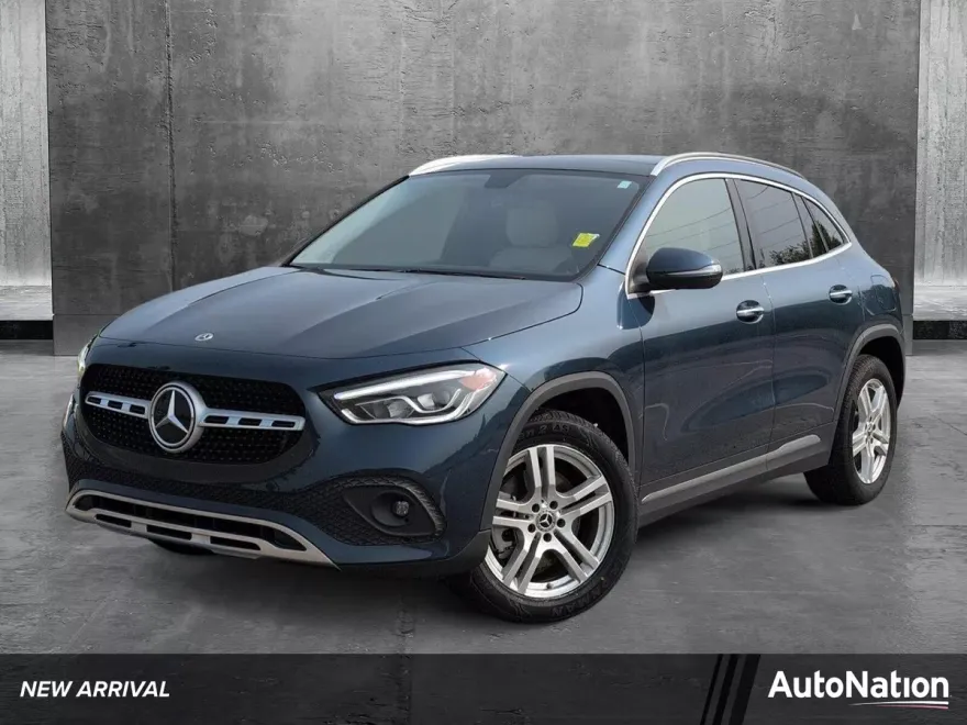 2023 Mercedes Benz GLA 250 photo 1