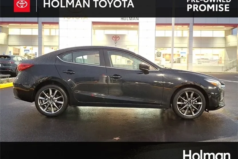 2018 Mazda Mazda3 Touring photo 1