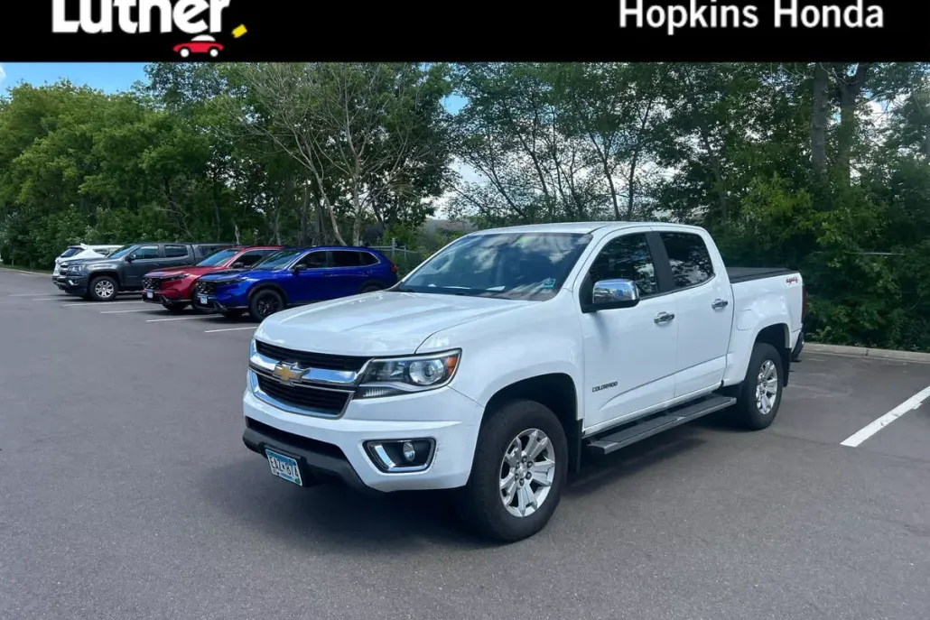 2019 Chevrolet Colorado LT photo 1