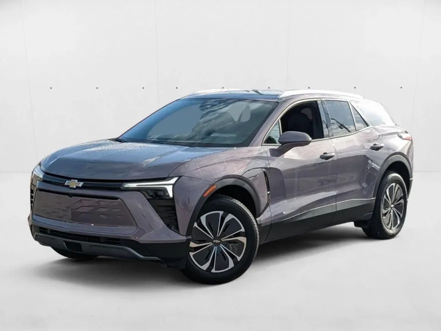 2025 Chevrolet Blazer EV photo 1