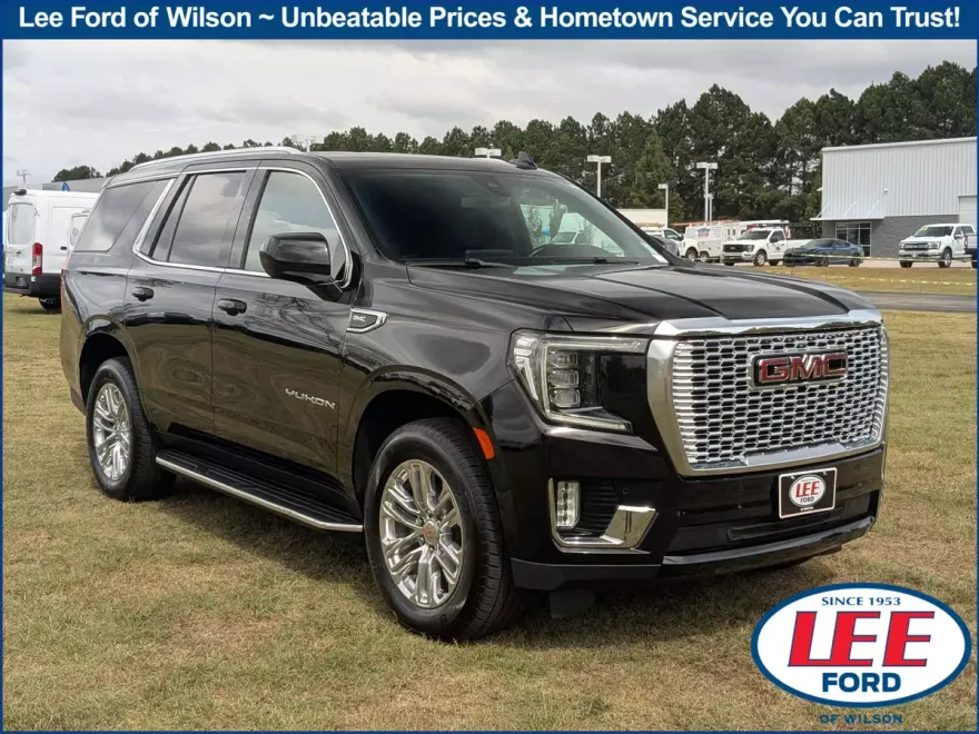 2022 Gmc Yukon SLE photo 1