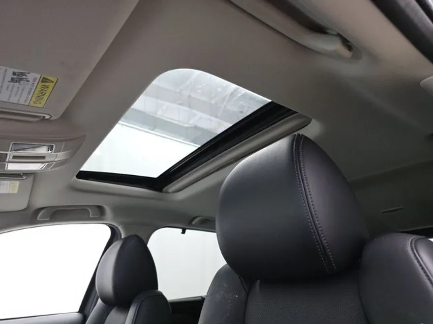 2022 Mazda CX-9 Touring photo 1