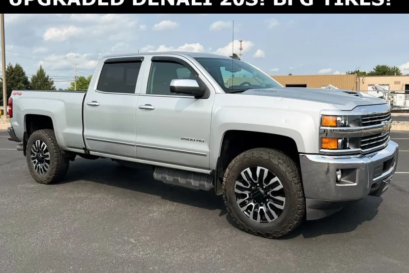2018 Chevrolet Silverado 2500HD LTZ photo 1