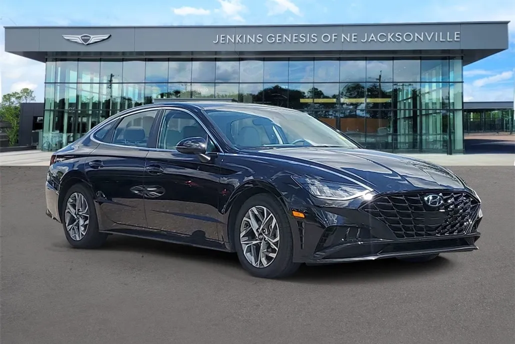 2023 Hyundai Sonata SEL photo 1