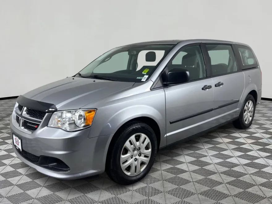 2016 Dodge Grand Caravan SE photo 1