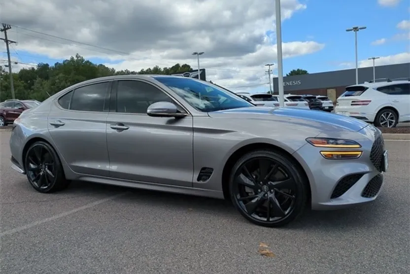 2023 Genesis G70 Advanced 3.3T Sport Prestige photo 1
