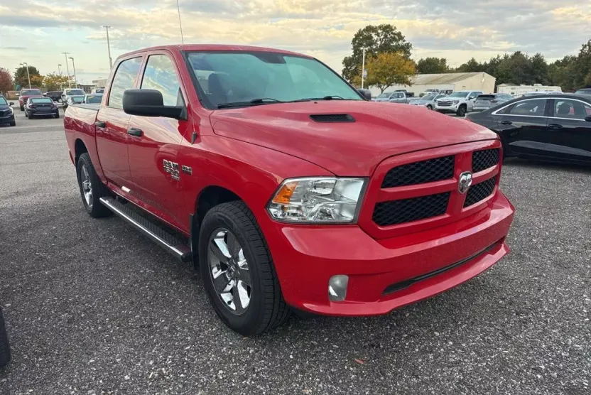 2019 Ram 1500 Classic Express photo 1