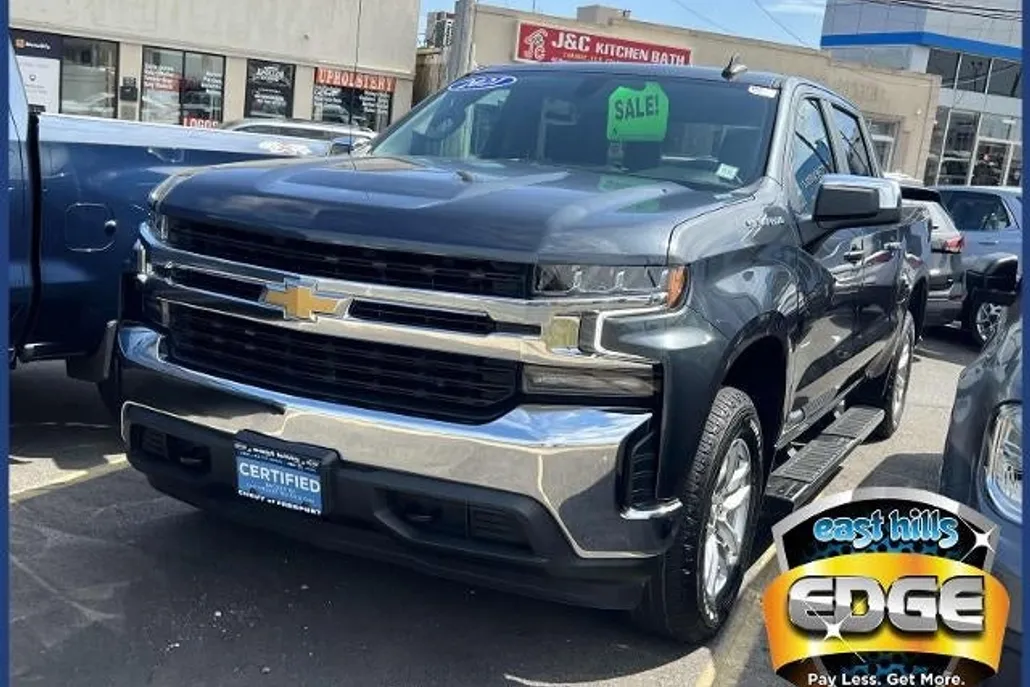 2021 Chevrolet Silverado 1500 LT photo 1