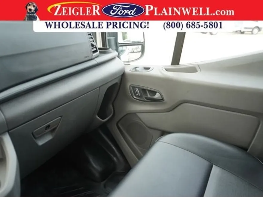 2024 Ford Transit photo 1