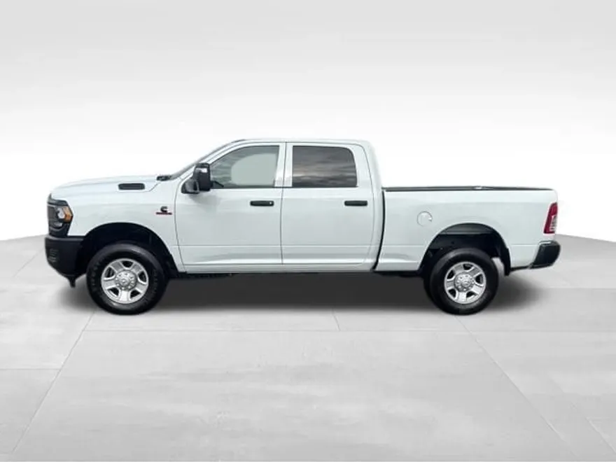 2024 Ram 2500 Tradesman photo 1