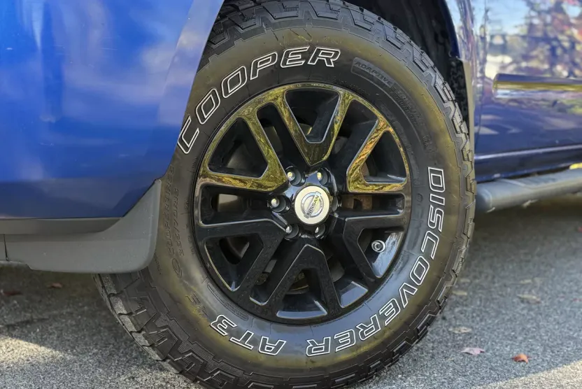 2014 Nissan Frontier SV photo 1