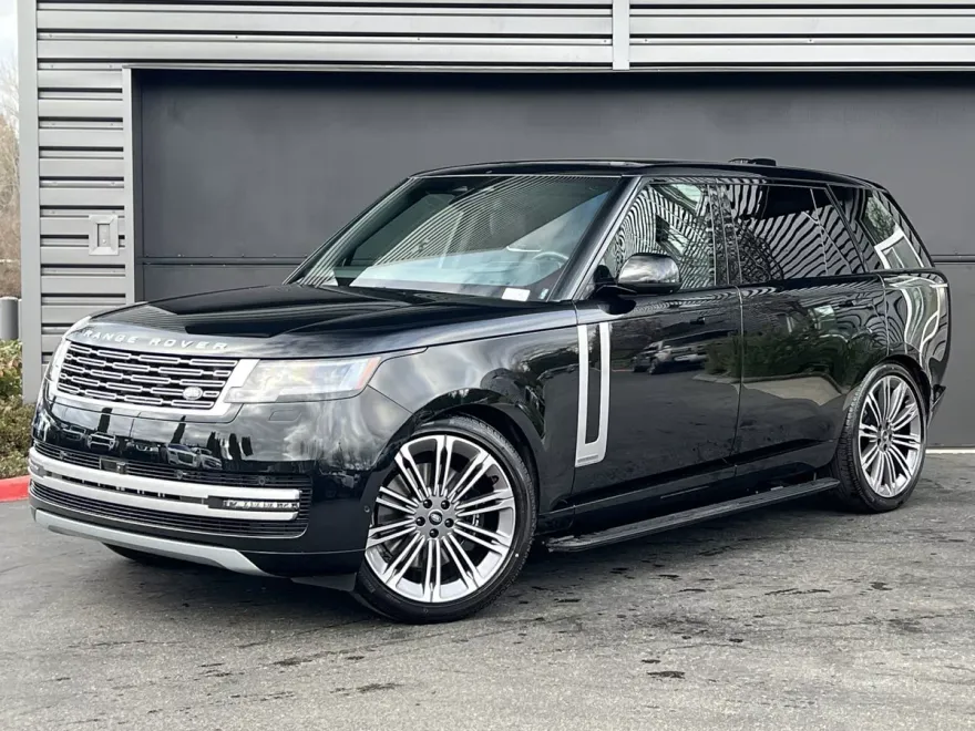 2025 Land Rover Range Rover Autobiography photo 1