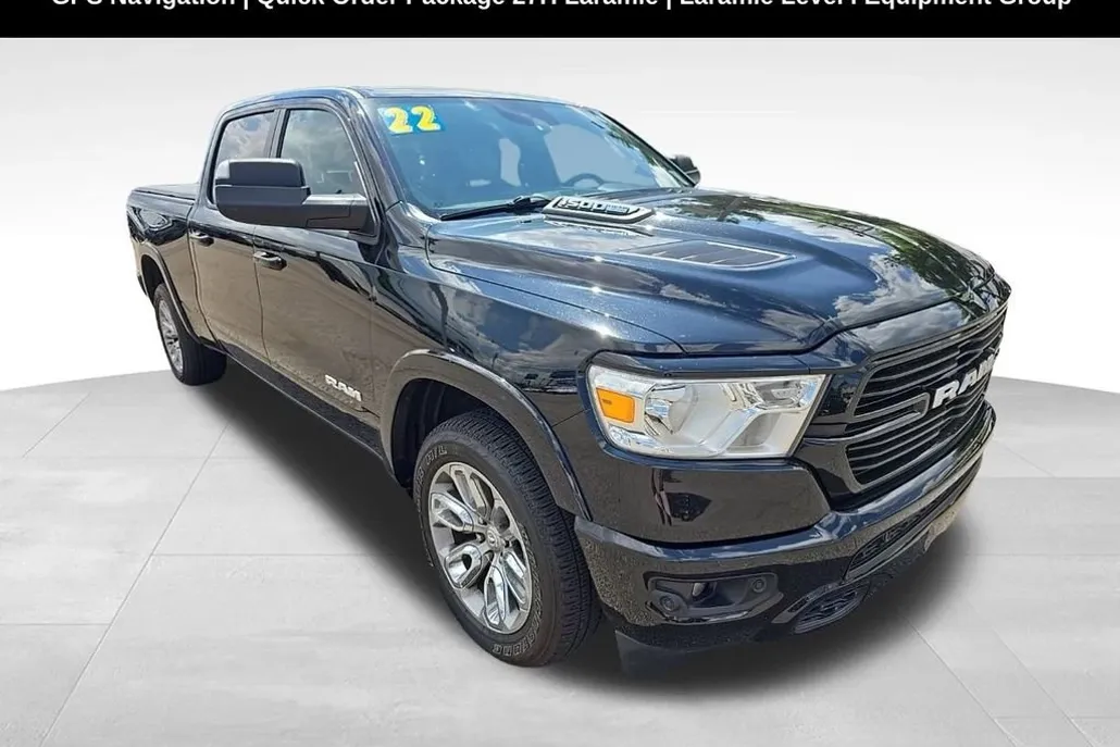 2022 Ram 1500 Laramie photo 1