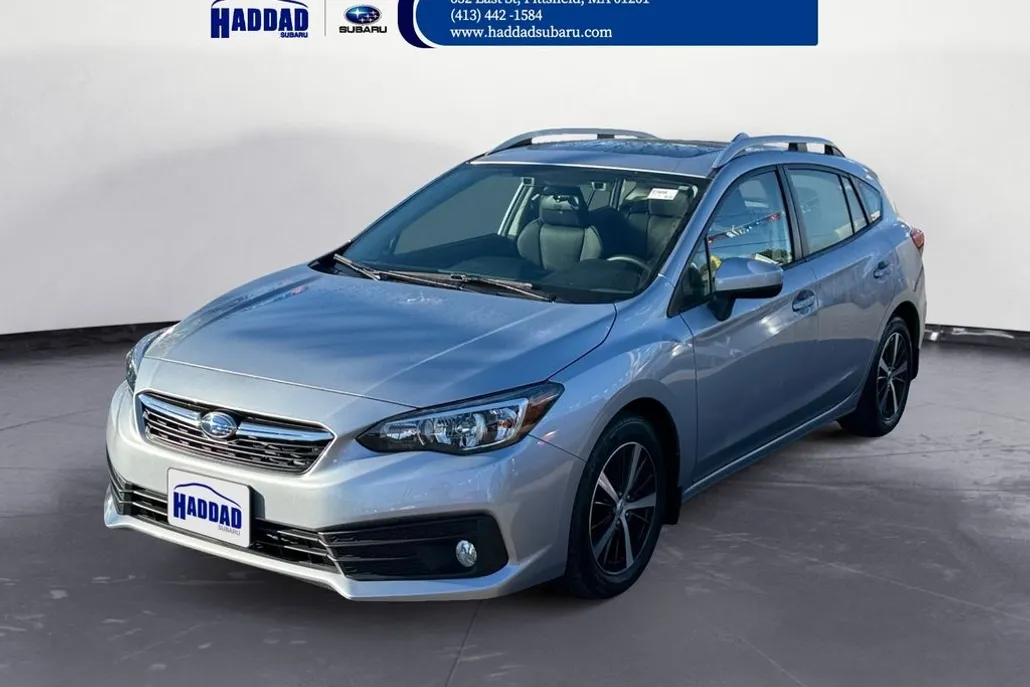 2023 Subaru Impreza Premium photo 1