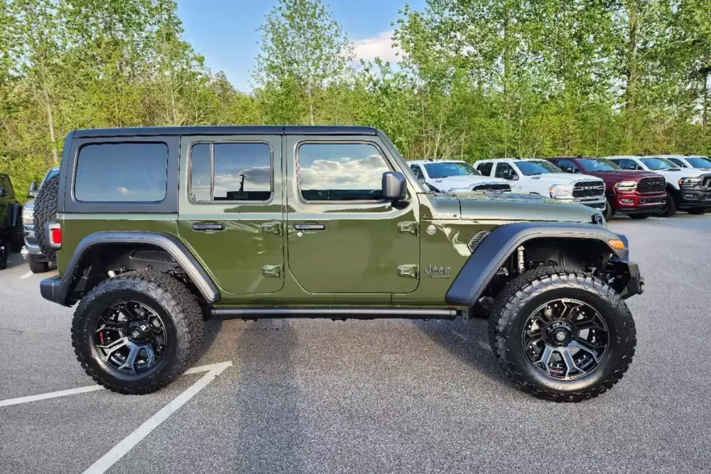 2024 Jeep Wrangler Willys Wheeler photo 1