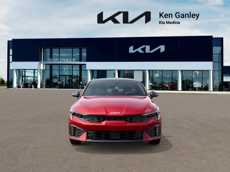 2026 Kia K5 GT-Line photo 1