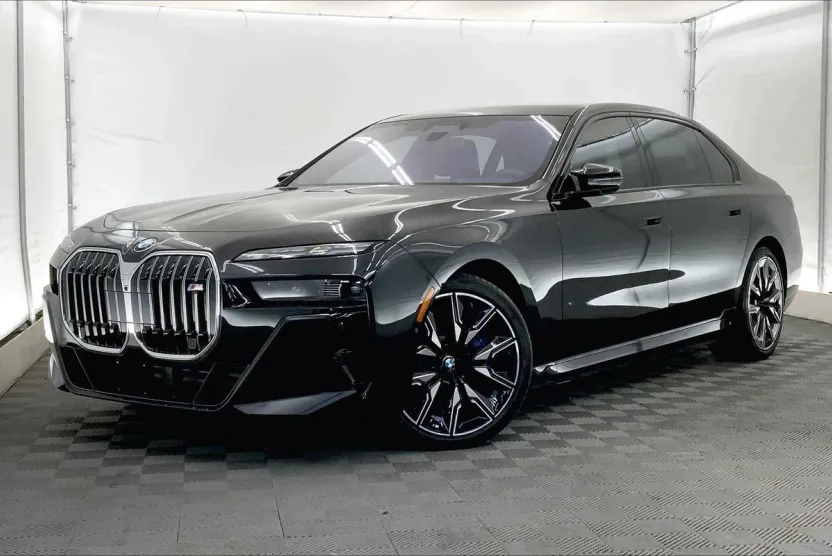 2024 Bmw i7 M70 photo 1