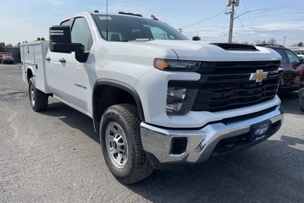 2025 Chevrolet Silverado 3500HD Work Truck photo 1