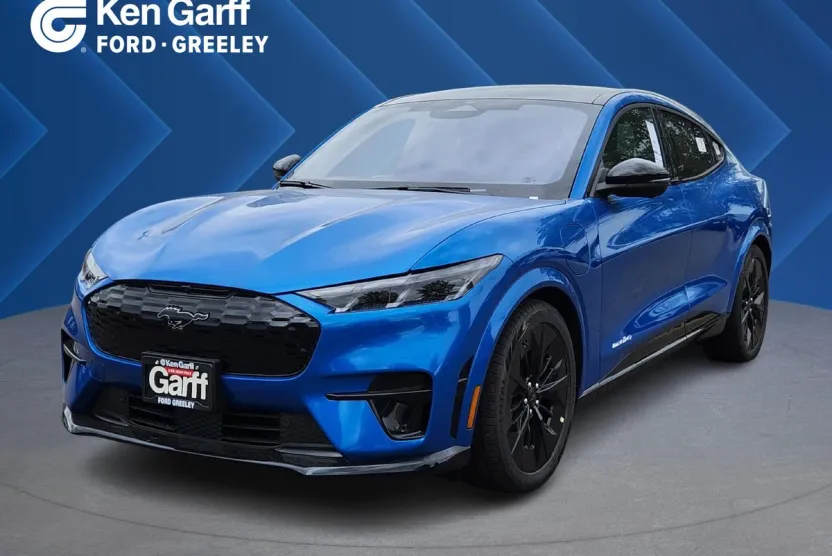 2025 Ford Mustang Mach-E GT photo 1