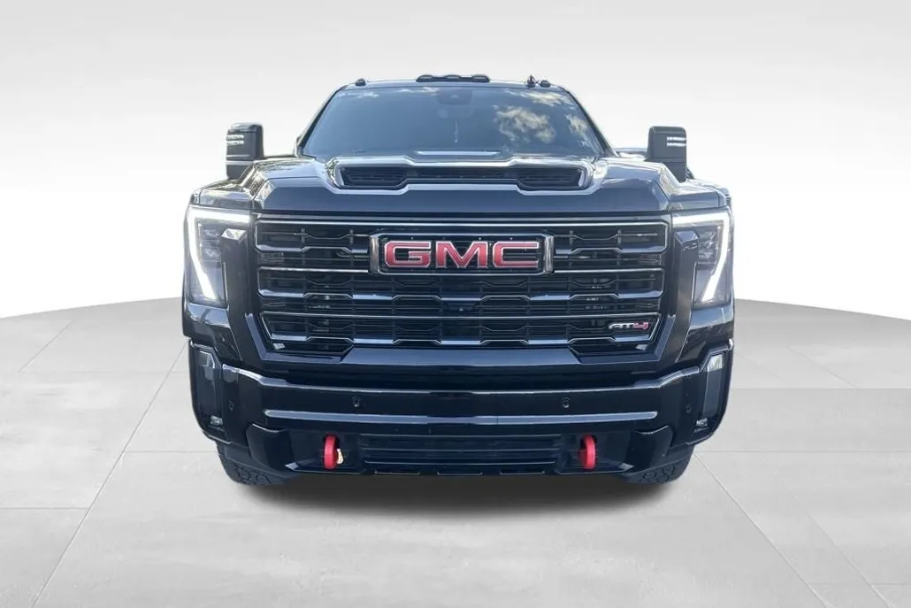 2024 Gmc Sierra HD AT4 photo 1