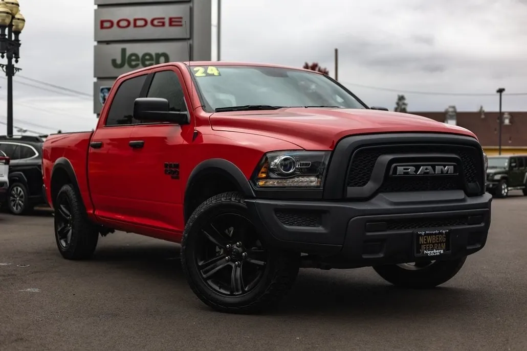 2024 Ram 1500 Classic Warlock photo 1