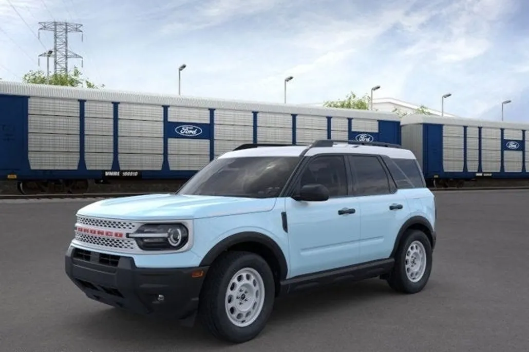 2025 Ford Bronco Sport Heritage photo 1