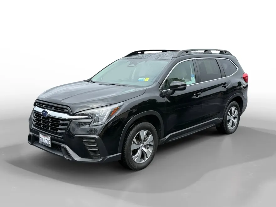 2023 Subaru Ascent Premium photo 1