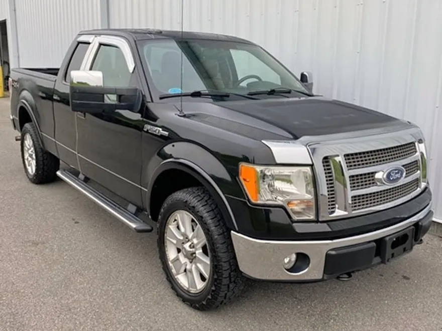 2010 Ford F-150 Lariat photo 1