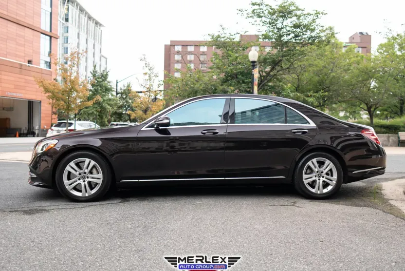 2018 Mercedes Benz S 560 photo 1