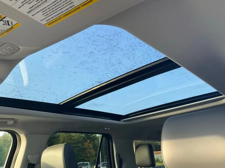 2025 Ford Expedition MAX Base photo 1