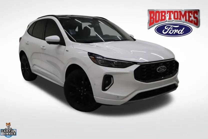 2023 Ford Escape ST-Line Elite photo 1