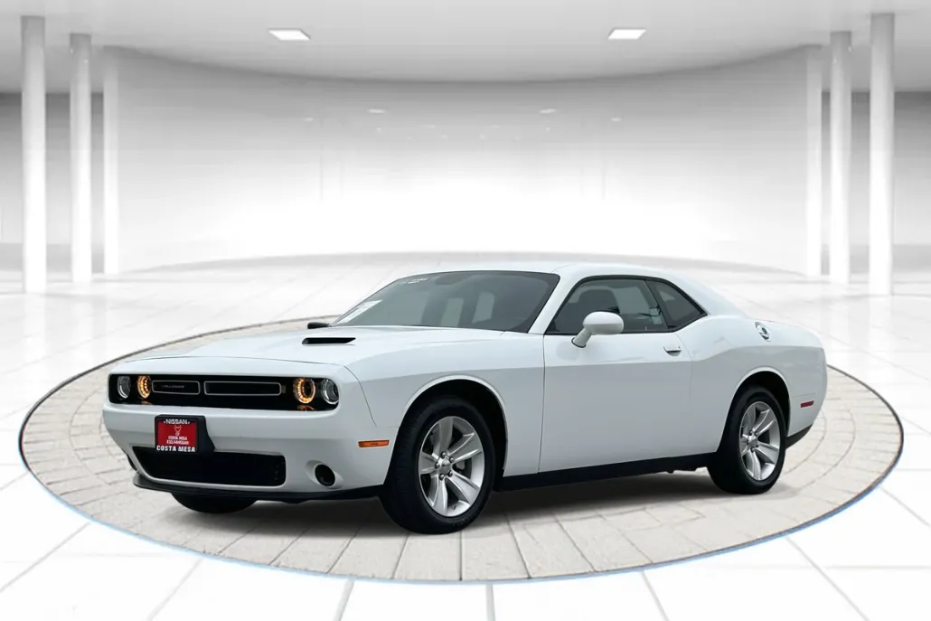 2023 Dodge Challenger R/T Scat Pack Widebody photo 1
