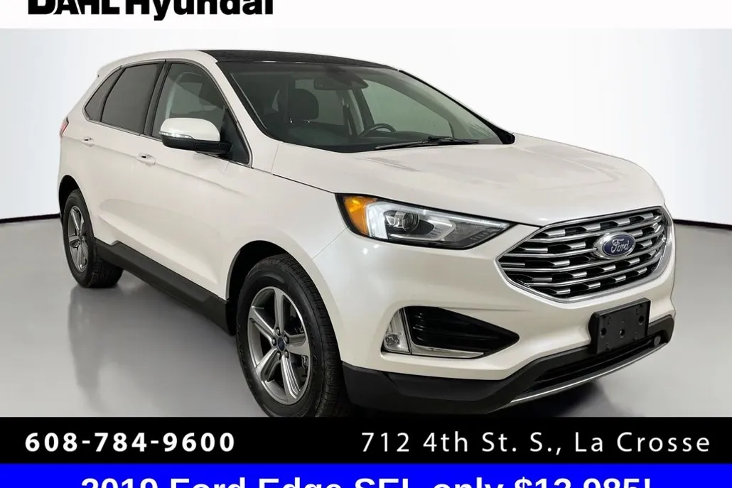 2019 Ford Edge SEL photo 1