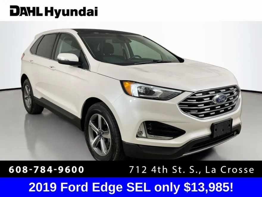 2019 Ford Edge SEL photo 1