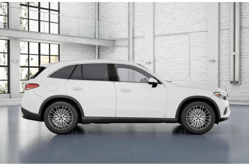 2026 Mercedes Benz GLC 300 4MATIC photo 1