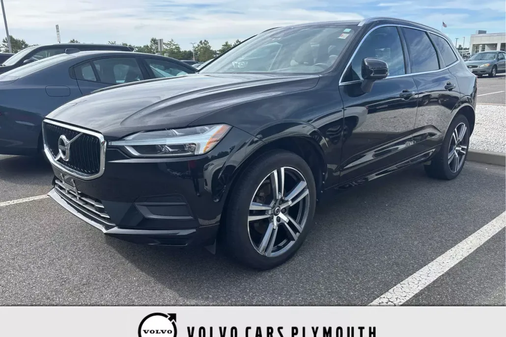 2018 Volvo XC60 T5 Momentum photo 1