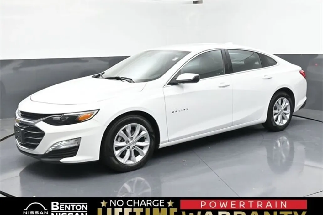 2024 Chevrolet Malibu 1LT photo 1
