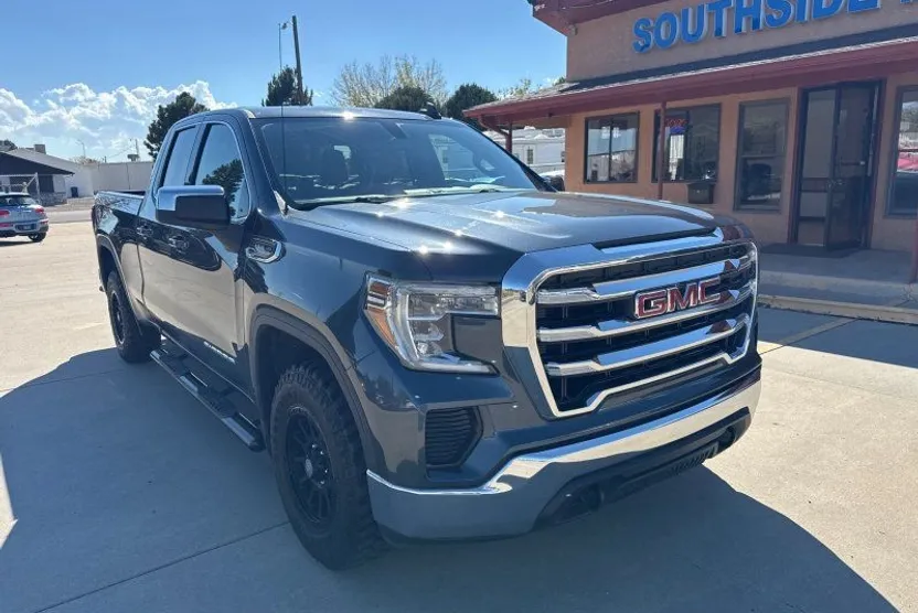 2021 Gmc Sierra 1500 SLE photo 1