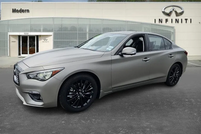 2024 Infiniti Q50 LUXE photo 1