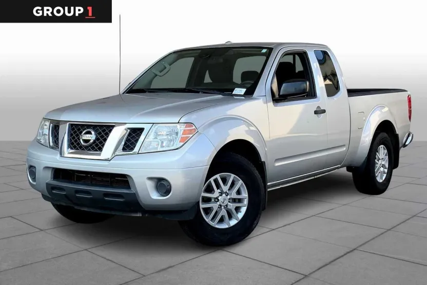 2017 Nissan Frontier SV photo 1