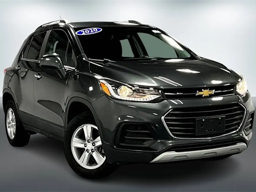 2020 Chevrolet Trax LT photo 1