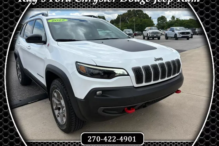 2022 Jeep Cherokee Trailhawk photo 1