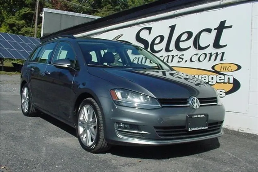2015 Volkswagen Golf SportWagen TDI photo 1