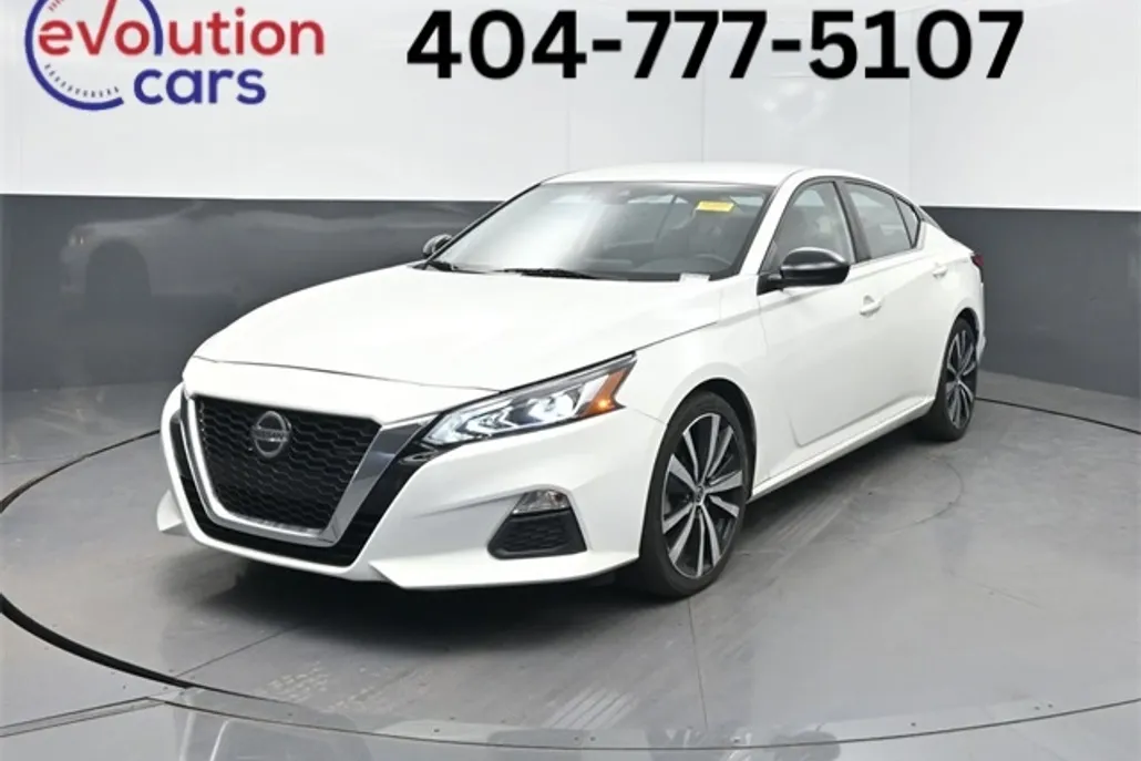 2022 Nissan Altima 2.5 SR photo 1
