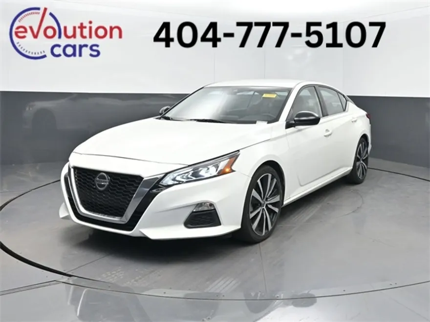 2022 Nissan Altima 2.5 SR photo 1