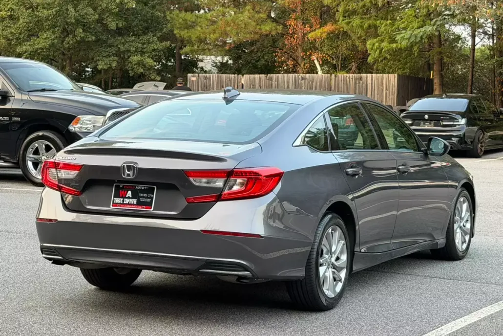 2020 Honda Accord LX photo 1