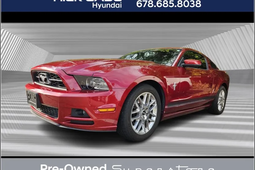 2014 Ford Mustang V6 Premium photo 1