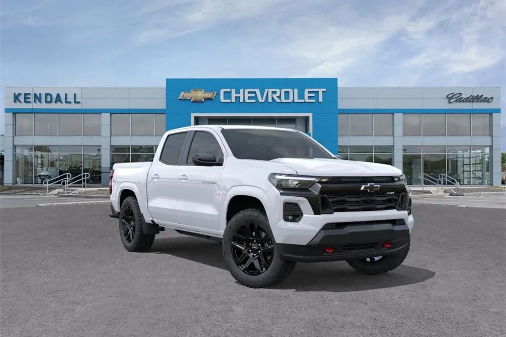 2025 Chevrolet Colorado Z71 photo 1