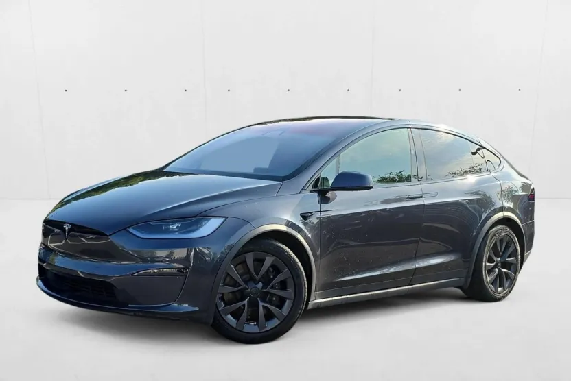 2023 Tesla Model X Standard Range photo 1